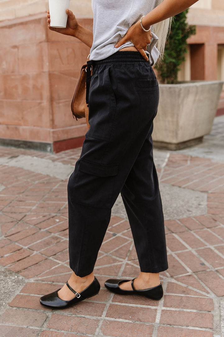 Cargo Cutie Crop Pant - Black
