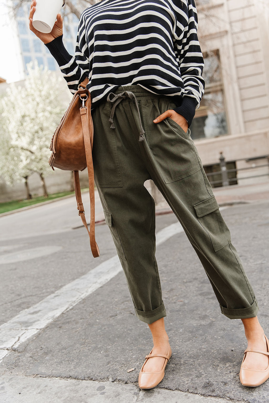 Cargo Cutie Crop Pant - Olive