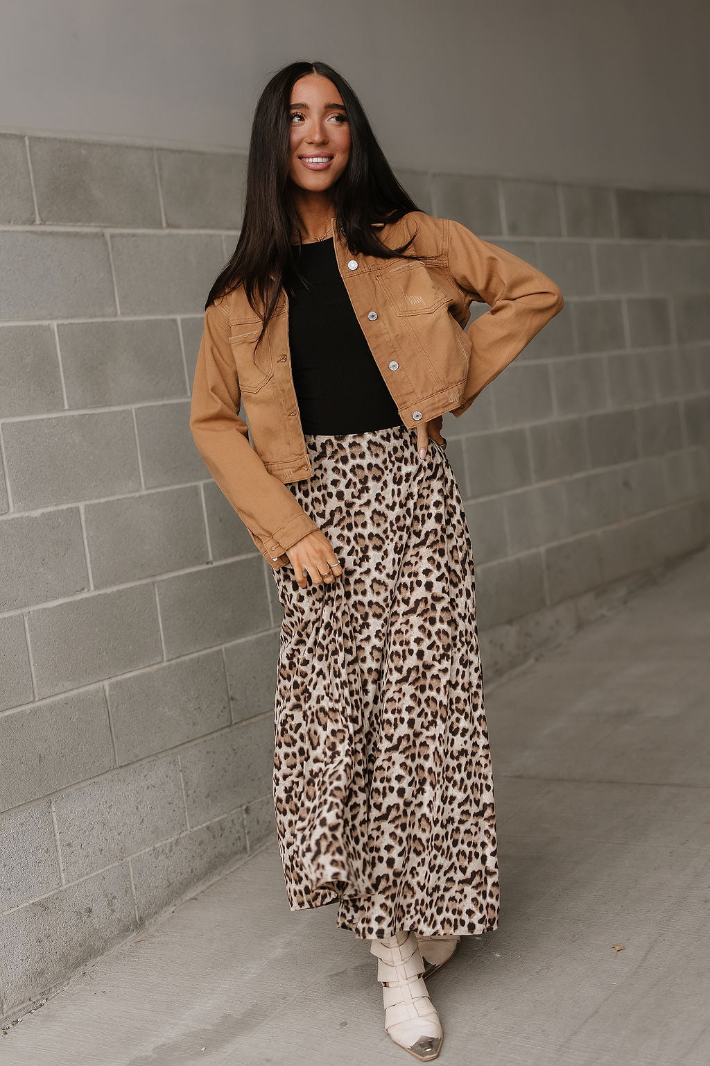 Leila Denim Jacket - Brown