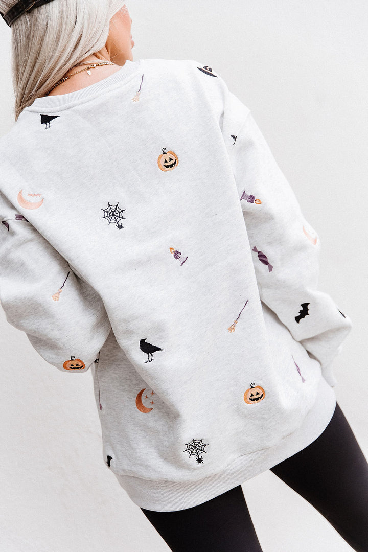 Preorder: Everywear Pullover - Hocus Pocus