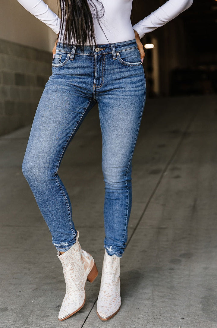 Ampersand 622 Denim