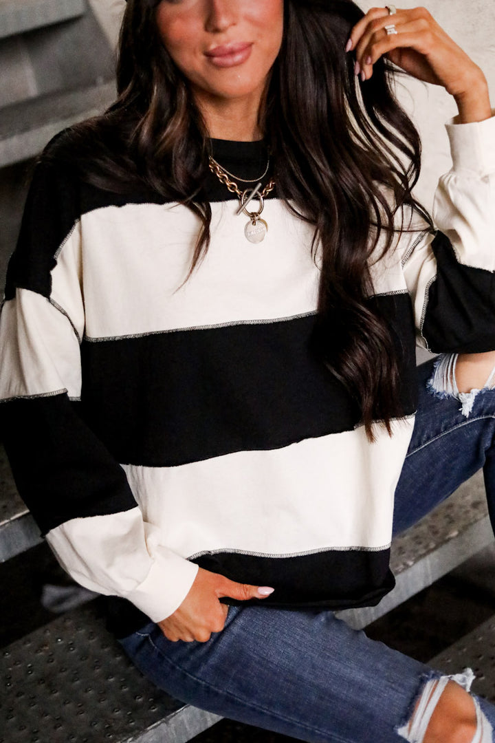 Lizzie Contrast Pullover - Black