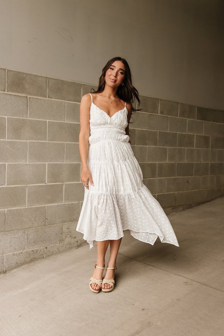 maisie maxi dress SNDYS one-shoulder satin maxi dress in olive-Green