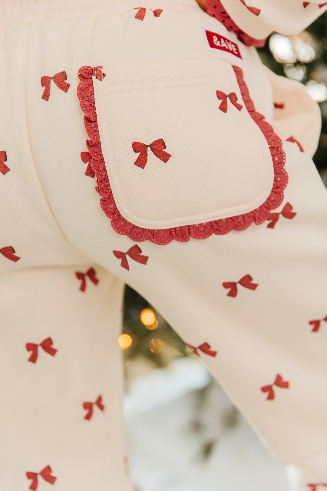 Comfort Zone Joggers - Bundled In Bows