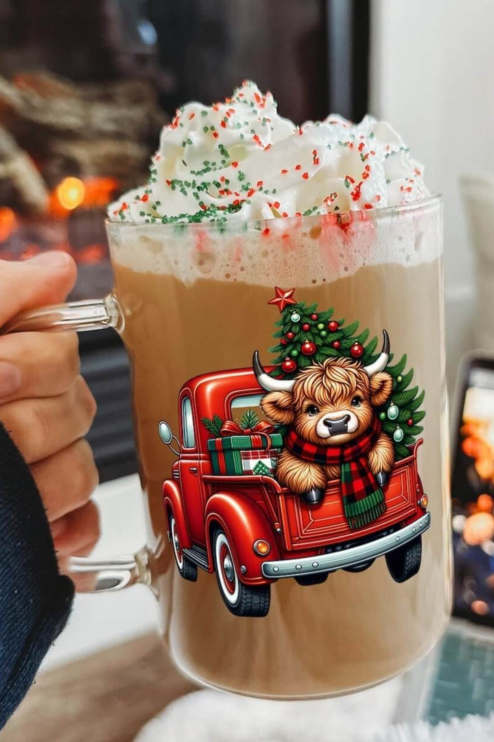 Christmas Highland Cow 17oz Glass Mug With Lid and Straw
