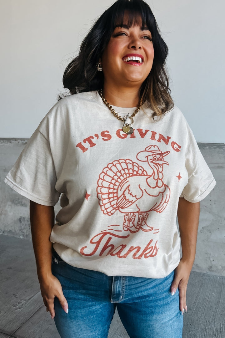 It's Giving Thanks Tee