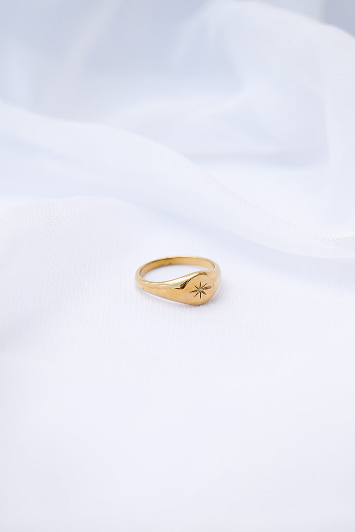 Estelle Ring