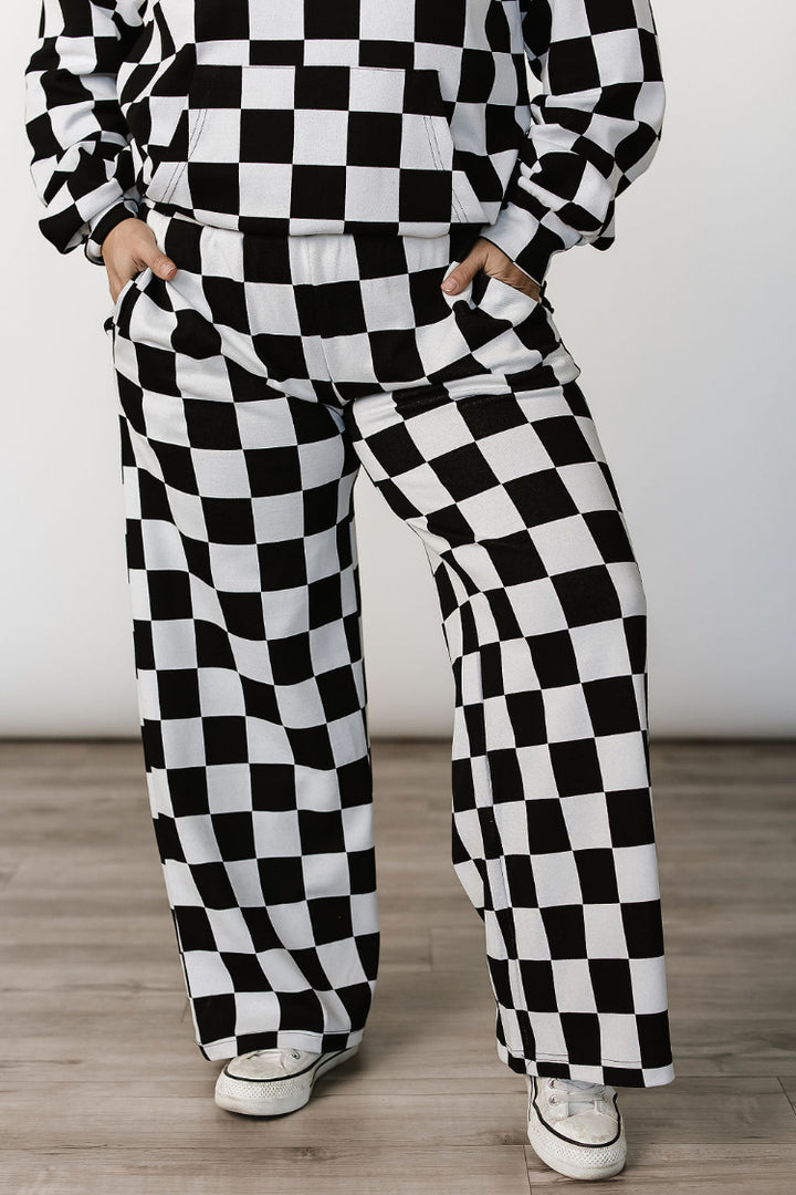 Checkered Wide Leg Comfs - Black Jack