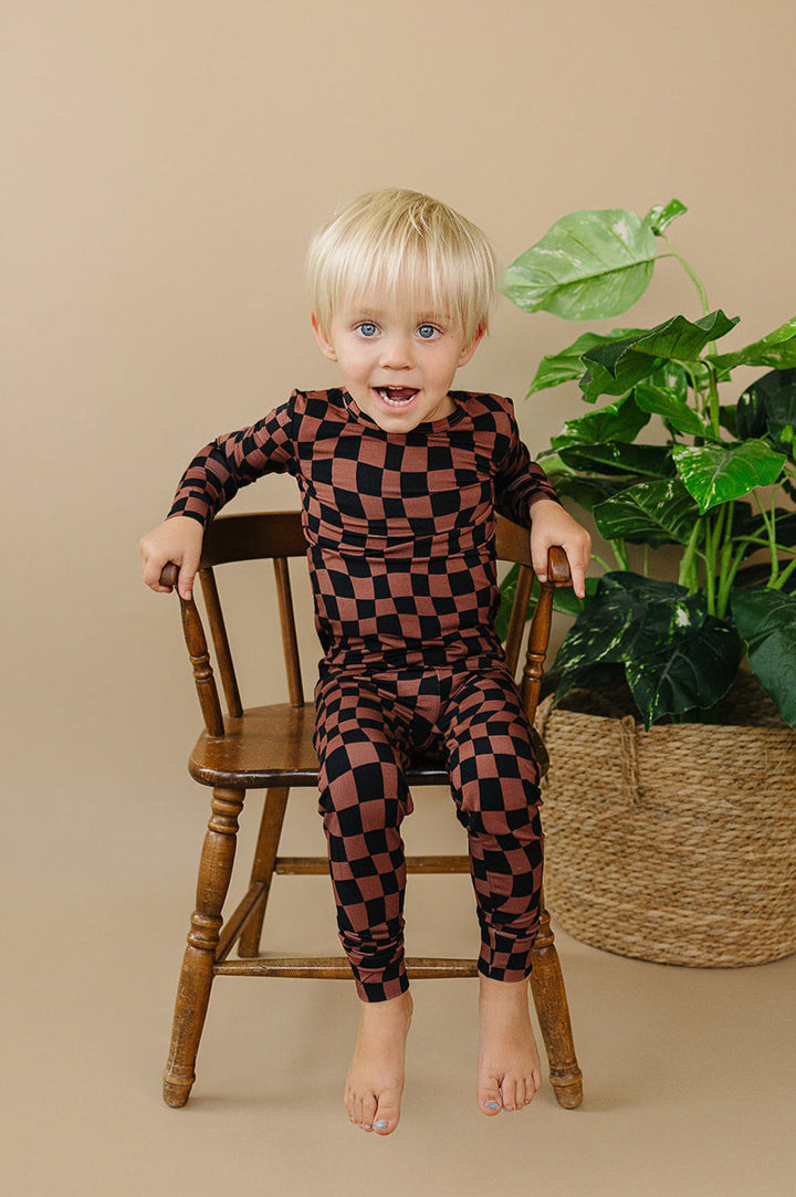 Bamboo Two Piece Set | Chocolate Wavy Checkered