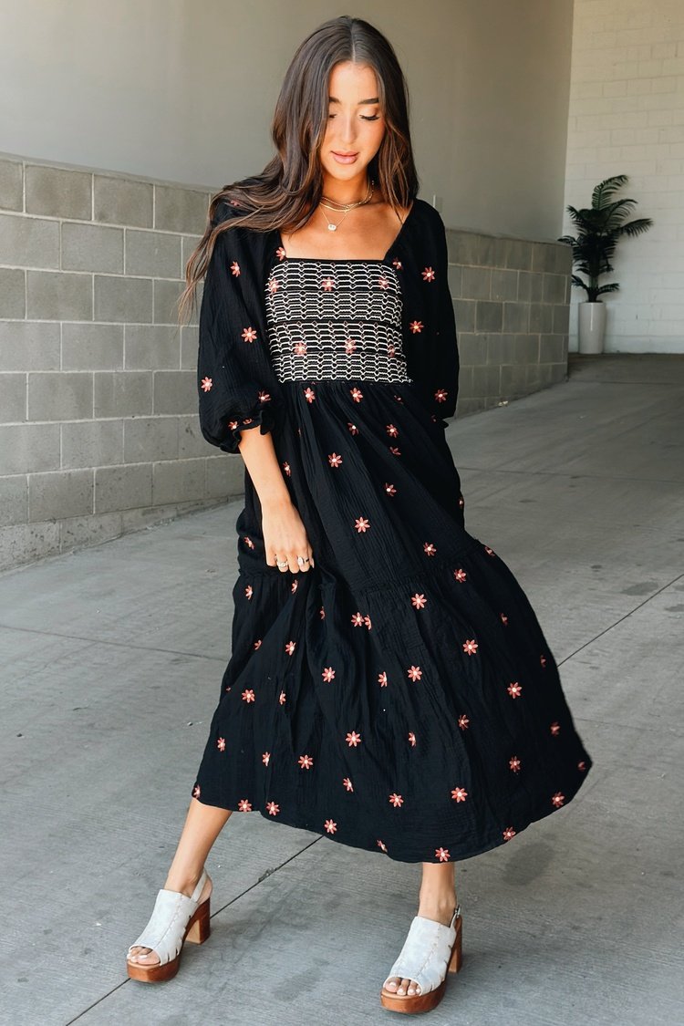 Paloma Embroidered Dress - Mindy Mae's Marketcomfy cute hoodies