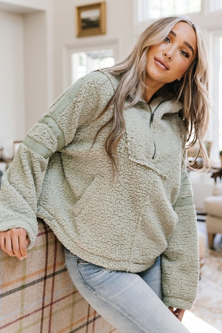 Fluffy Pullover- Sage