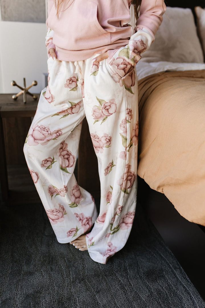 Free Time Wide Leg Comf Pants - Happily Ever After