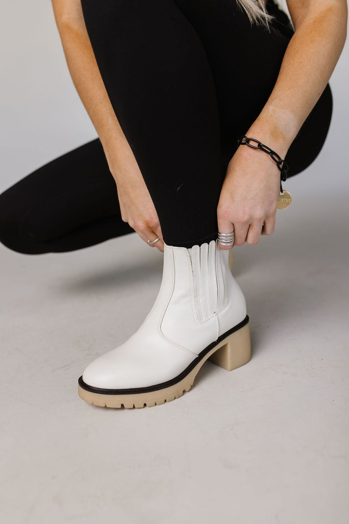 Winnie Boots - Off White